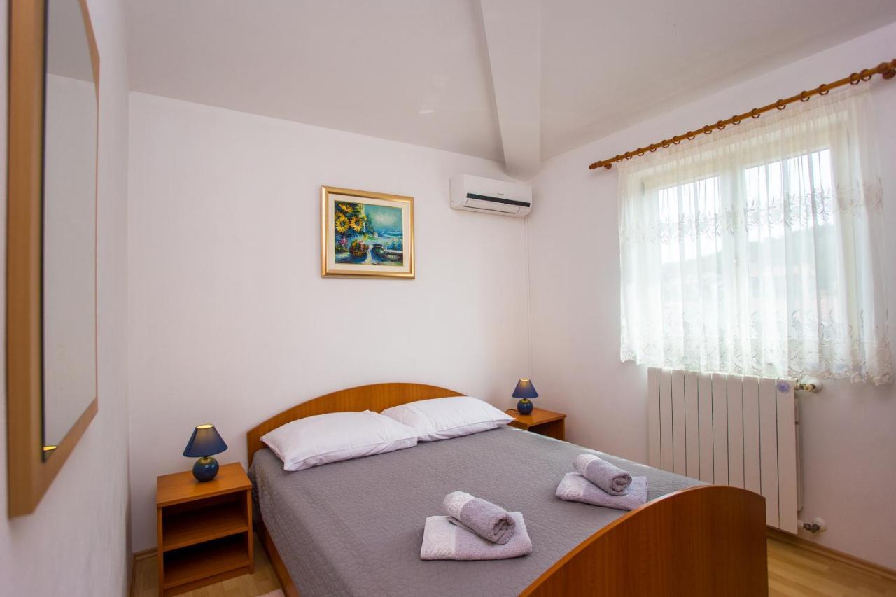 Lorena Apartment