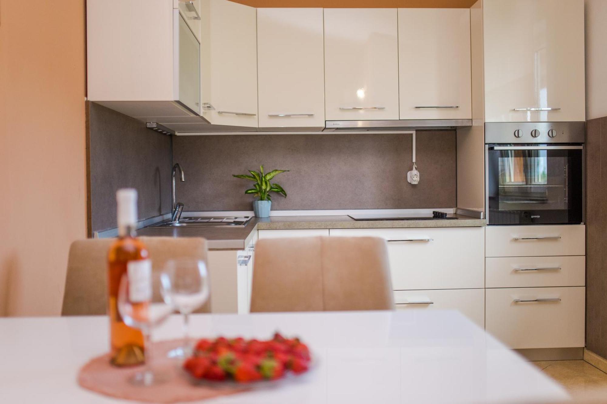 Lorena Apartamento *